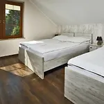 Villa Dom W Lubiatowie Caloroczny