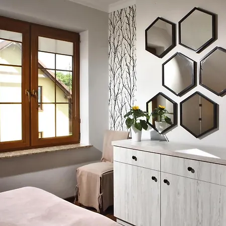 Dom W Lubiatowie Caloroczny *