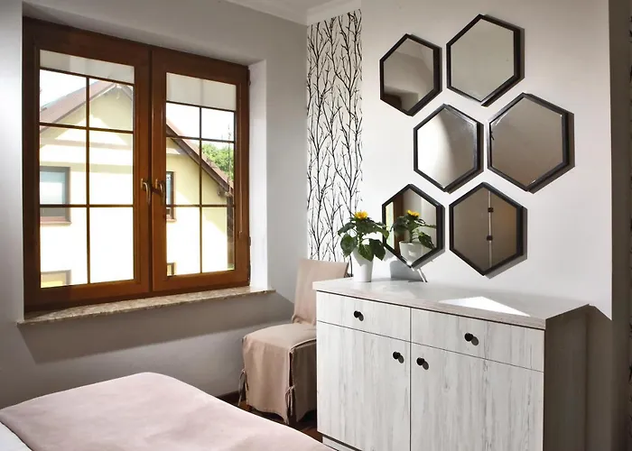 Dom W Lubiatowie Caloroczny *