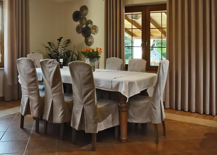 Dom W Lubiatowie Caloroczny Villa *